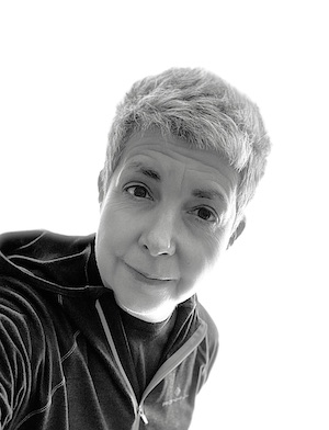 Maxine Perella 